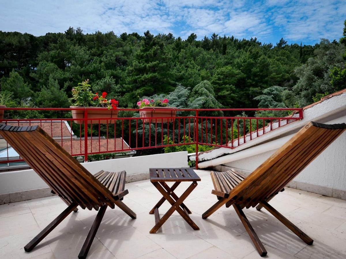 Apartments Almaja Villa Petrovac エクステリア 写真