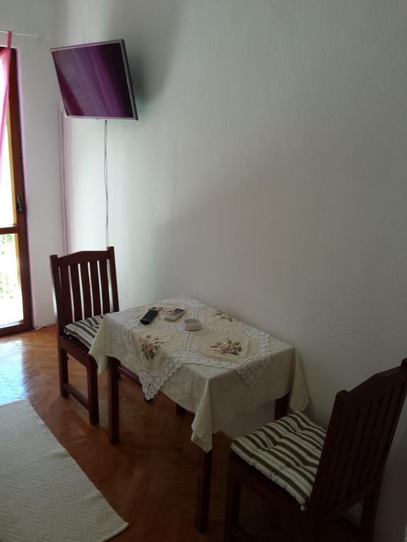 Apartments Almaja Villa Petrovac 部屋 写真